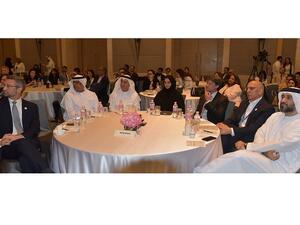 خلال المؤتمر