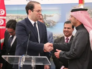 خلال الحدث 