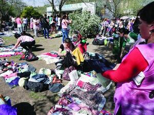 دول مثل: فنزويلا، السودان، إيران، كوريا الشمالية، وفيجي، والأرجنتين، تقف على رأس قائمة ارتفاع التضخم في قارات أمريكا اللاتينية، إفريقيا، آسيا، أستراليا، وأمريكا الجنوبية