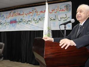 الدكتور طلال أبوغزاله خلال الحدث