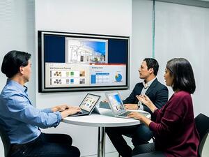 Add a Pano to a touch monitor, and an expanded set of capabilities are available, with rich annotation and interactive whiteboarding features unavailable in other wireless content sharing solutions.