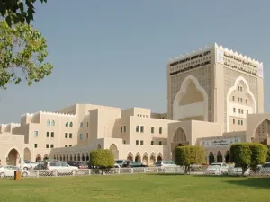 مدينة الشيخ خليفة الطبية 