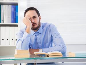 Going through a mid-career crisis? Do not despair. Here's a five-step guide to help you deal with a mid-life career slump. (Shutterstock)