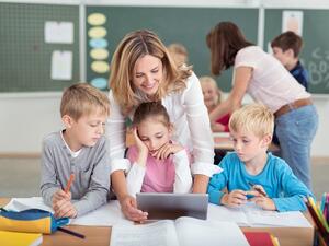 In future workplaces, 41 percent more time will be spent on critical thinking. (Shutterstock)