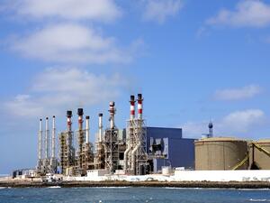 Saudi Arabia plans to build nine desalination plants for more than SR2 billion ($530 million) on the Red Sea coast, it said on Sunday. (Shutterstock)