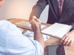 Apply These 7 Tips Before Accepting a Job Offer. (Shutterstock)