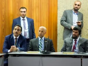 خلال الحدث