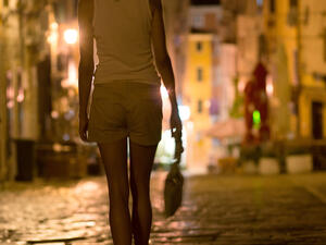 The woman was coerced into sleeping with men. (Shutterstock)