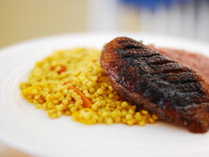 P'titim, an Israeli pasta dish supposedly developed during the food shortages following 1948, bears striking resemblance to Palestinian maftoul.  Acknowledging the crossover means acknowledging the ways that the occupation has shaped regional culture, writes Jonathan Katz.  (Flickr Creative Commons/Lucas Richarz)