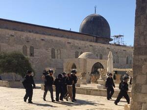 مقتل فلسطينيين اثنين وإصابة جنود إسرائيليين باشتباك مسلح داخل المسجد الأقصى