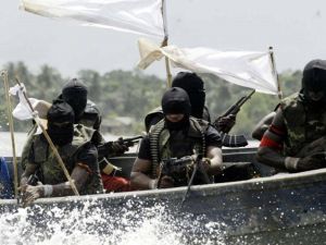 قراصنة يخطفون 6 ستة أتراك من طاقم سفينة قبالة ساحل نيجيريا