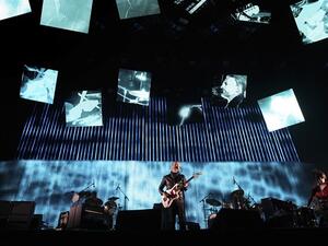 Dozens of artists call on Radiohead to cancel July 19 concert in Tel Aviv. (Arutz Sheva)