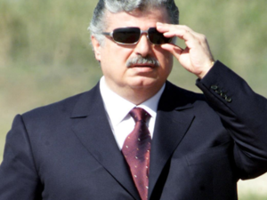 الادعاء يجدد اتهام دمشق وحزب الله باغتيال الحريري 