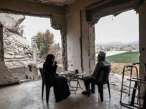 الحرب تأتي من كل الجهات