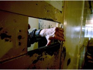 A notorious Islamist sheikh incarcerated in Roumieh Prison announced begun a hunger strike (AFP/File Photo)
