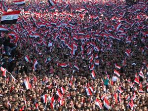 الصدر يطلب من أنصاره إنهاء الاعتصام أمام بوابات المنطقة الخضراء في بغداد
