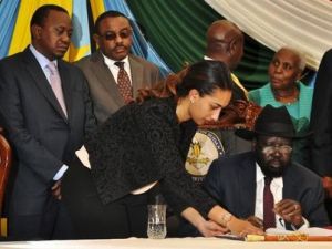 سالفا كير يوقع الاتفاقية