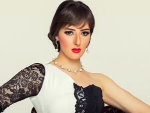 الفنانة التونسية سناء يوسف