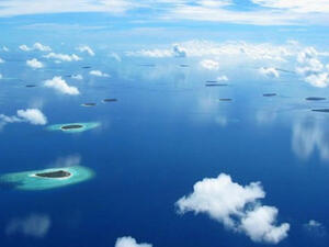 لقطة من السماء