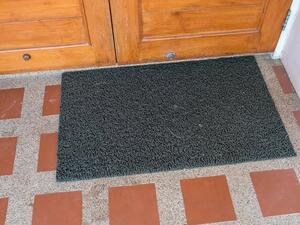 Leaflets and brochures containing marketing messages in front of residential buildings and at doorsteps are no longer welcome in Saudi Arabia. (Shutterstock)