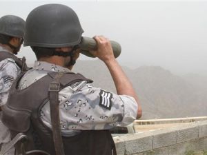 جنود سعوديون على الحدود مع اليمن