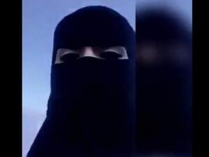 The nurse is being dealt with according to article 43 of the kingdom's "employee disciplinary code" (Twitter)