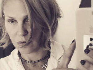 Shireen Reda posted a picture after she got her hair cut in Caret style while leaving the side bangs longer than the rest of her hair. (Source: shereenredaofficial - Instagram)