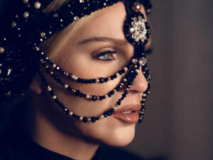 Shereen Reda remains the stunning ageless royal blonde (Source: shereenredaofficial - Instagram)