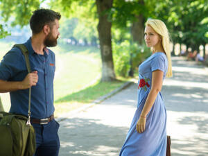 من علامات الرجل الحقيقي الأفعال وليس الأقوال (shutterstock.com)