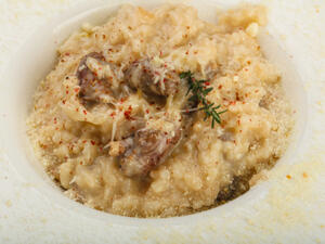 ريزوتو بالفطر من المطبخ الإيطالي  (shutterstock.com)
