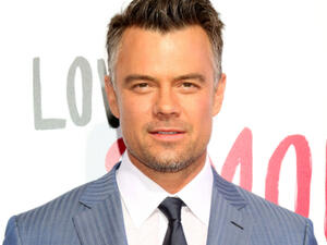 Josh Duhamel has "fallen head over heels" for Eiza Gonzalez (Source: Kathy Hutchins / Shutterstock)