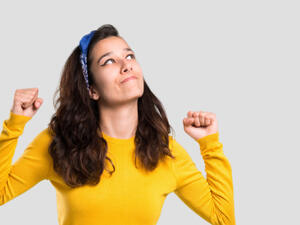 لا تهتم أنثى الدو برأي الناس فيها (shutterstock.com)
