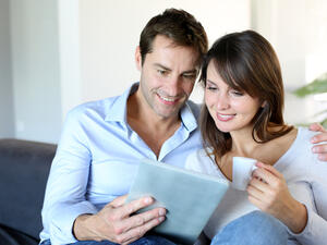 يتمتع أصحاب برج السرطان بشخصية استثنائية خصوصا في الجانب العاطفي (shutterstock.com)
