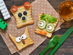 أفكار ظريفة لوجبات طعام خفيفة تضيف المرح لمائدتك!  (shutterstock.com)
