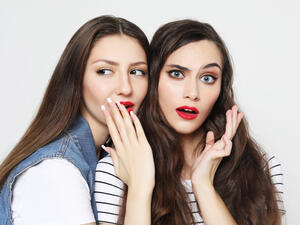 مولود برج الأسد، فهو يحب دائما أن تكون لديه المستجدات عن كل شيء (shutterstock.com)
