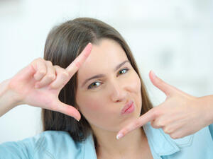 إليكِ طريقة الحصول على بشرة شبابية بخلطات شدّ الوجه من مطبخكِ (shutterstock.com)
