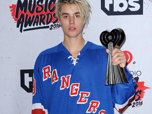 (Jaguar PS / Shutterstock)