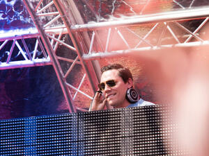 the 49-year-old star even thinks streaming has impacted on festival performances. (Source: Levas - Shutterstock)