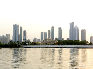 A 33-year-old woman told police that she jumped from the second-story window of her house to escape her husband’s physical abuse (Shutterstock/File Photo)