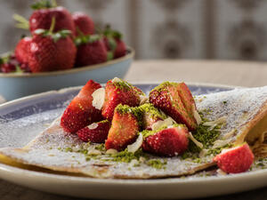 تشيز كيك الكريب (shutterstock.com)
