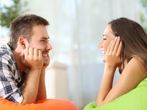 أبراج لا تستطيع إخفاء مشاعرها (shutterstock.com)
