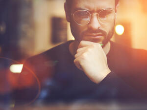 طرق للتفكير من الممكن أن تدمر حياتك (shutterstock.com)

