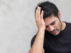 حقن البوتوكس تقلل بشكل ملحوظ من نوبات الصداع النصفي (shutterstock.com)
