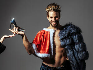 الأنثى يزداد انجذابها للرجال المثيرين للاهتمام والمشاكل أيضاً (shutterstock.com)