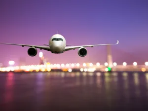 رحلات الطيران منذ 40 عامًا