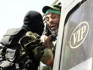 احد اقارب قادة حماس المطلوبين في اسرائيل سرا للعلاج