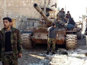 جيش الأسد يعلن تسريح مجندين قاتلوا بصفوفه منذ اندلاع النزاع
