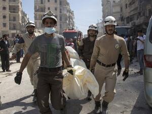 قوات الأسد ترتكب مجزرة في حي الصالحين بحلب
