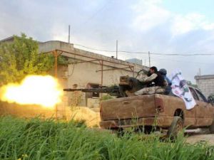 مقاتلو المعارضة السورية يستعيدون السيطرة على أول قرية في ريف حلب من داعش