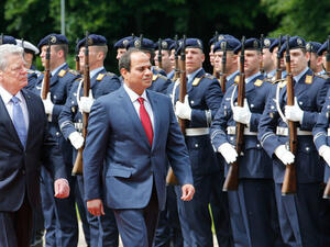 السيسي حول أحكام الإعدام: السلطات المصرية لا يمكن أن تتدخل في أحكام القضاء
